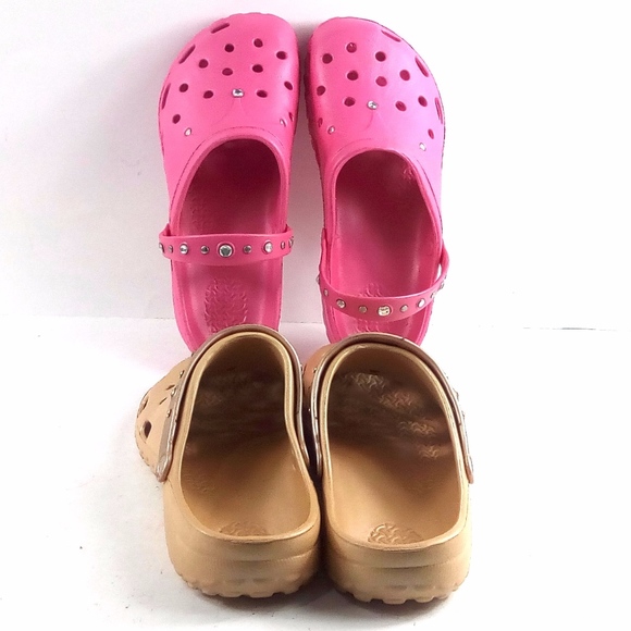 plastic clogs womens